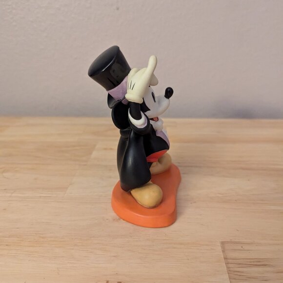 WDCC Disney Magician Mickey "On with the Show!" Figurine New in Box and COA - Picture 3 of 11